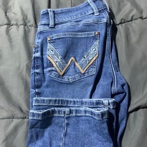 Woman’s wrangler jeans